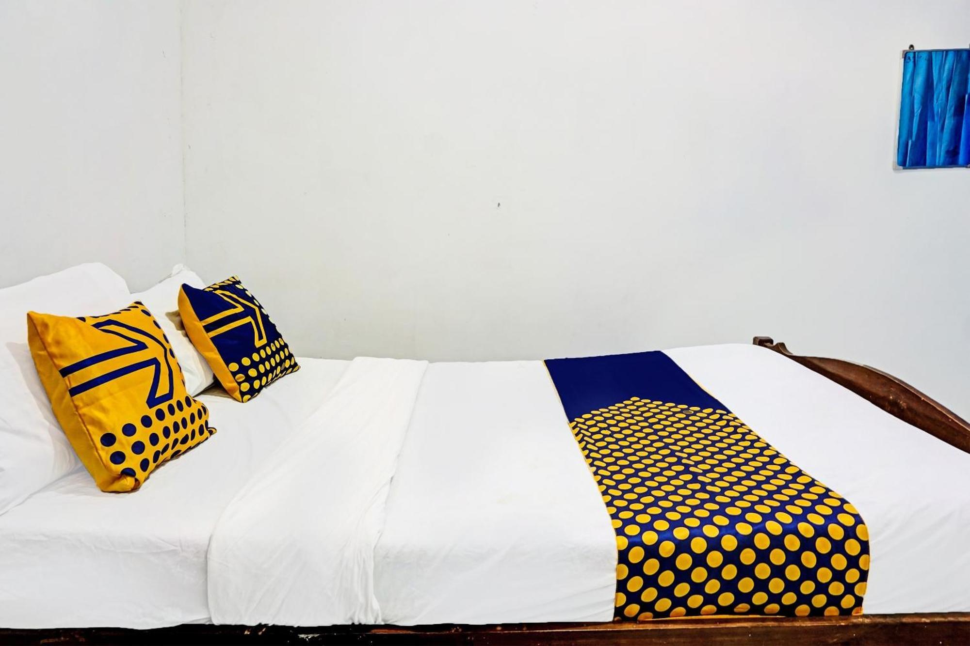 Hotel Oyo Life 91896 Kost Bu Dewi Syariah Pasuruan Exteriér fotografie